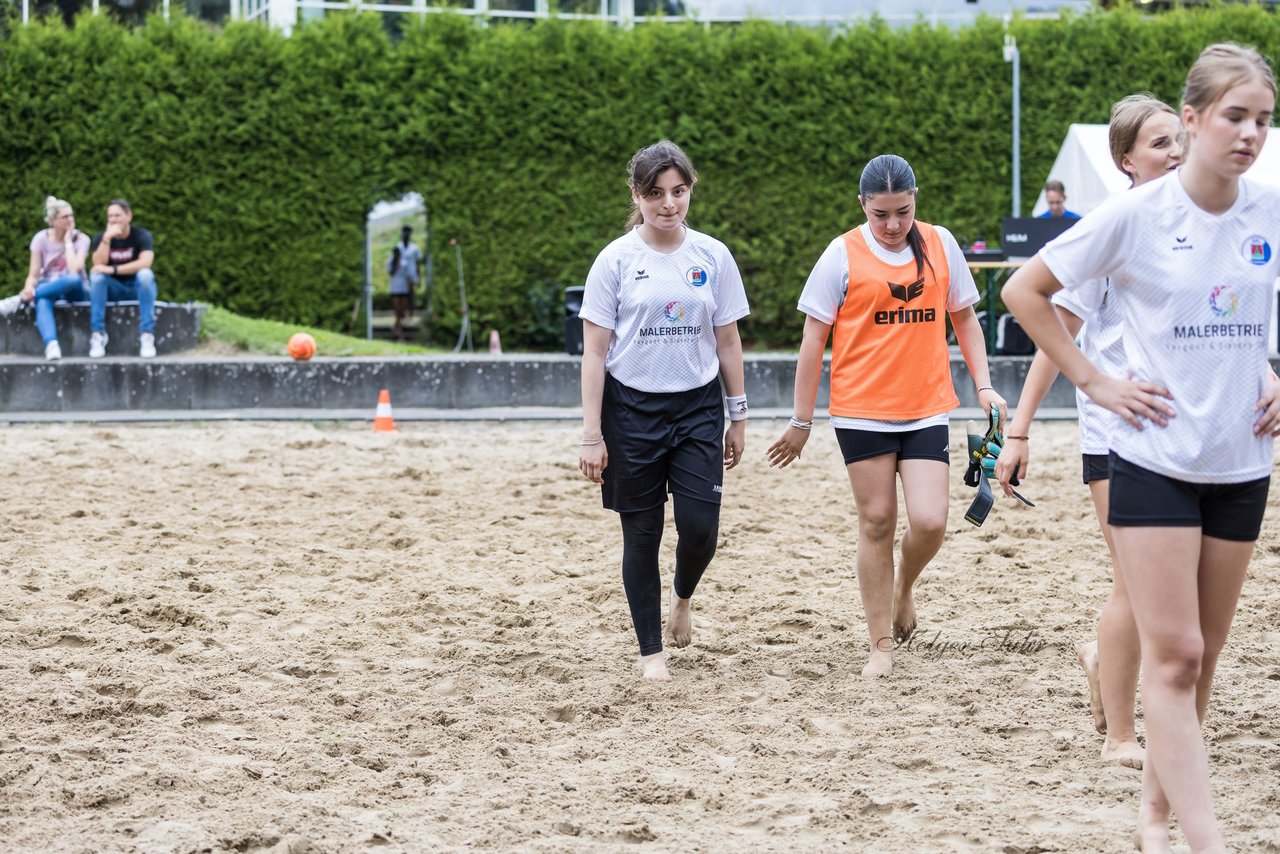 Bild 64 - wBJ/wCJ Beachsoccer Cup